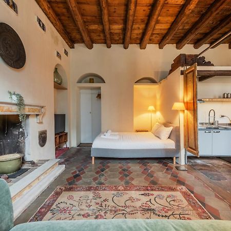 Apartamento Porta Garibaldi Antique Charm Milán Exterior foto